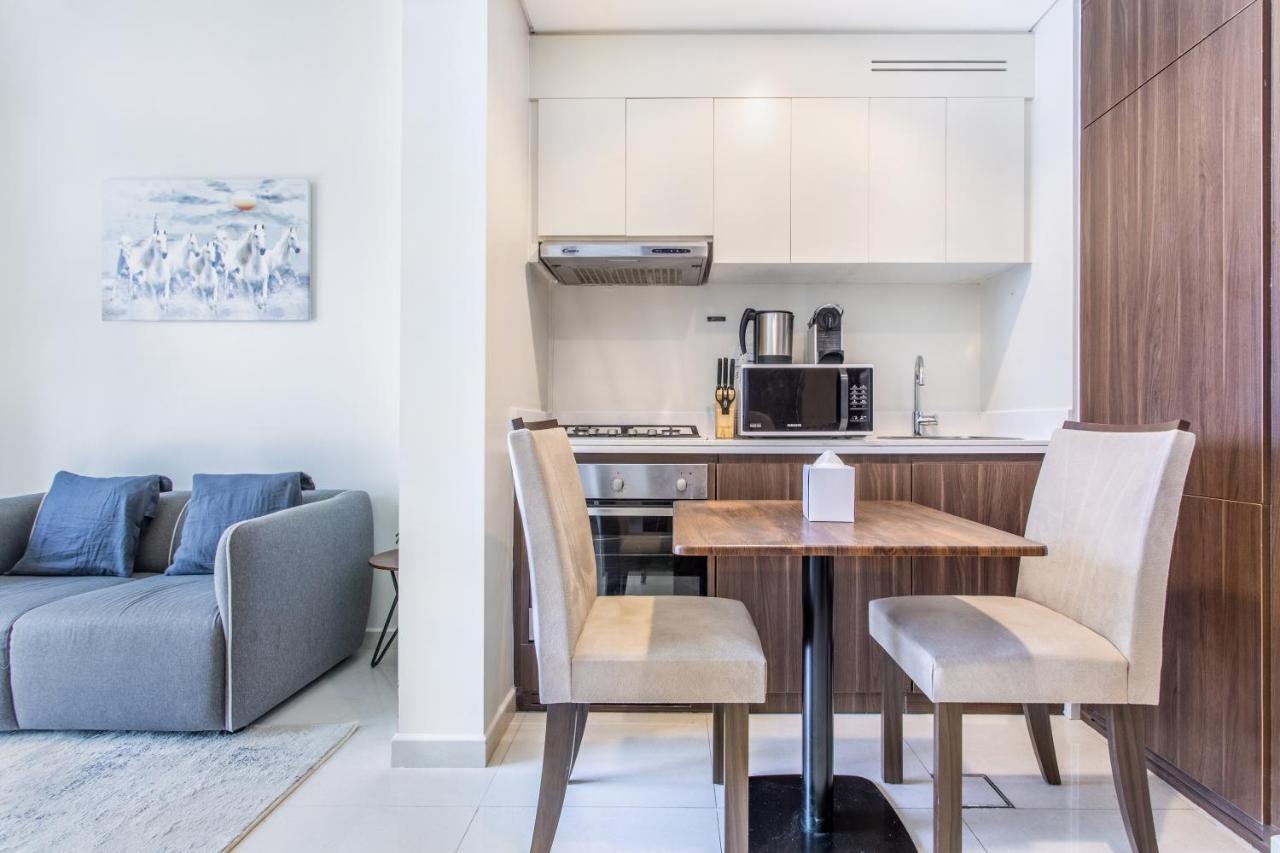 Reva Residences - One Bedroom Apartment By The S Holiday Homes Dubai Exterior photo